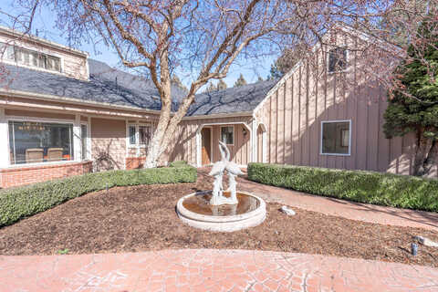 Falcon Crest, REDMOND, OR 97756
