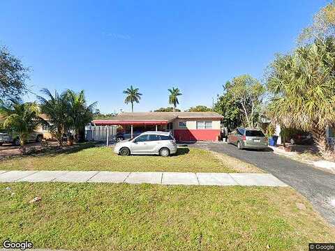 4Th, HALLANDALE BEACH, FL 33009