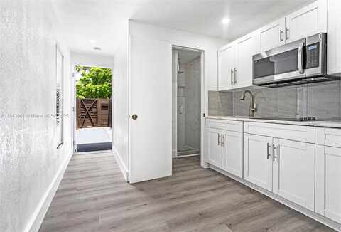 1560 SW 56th Ave, Plantation, FL 33317