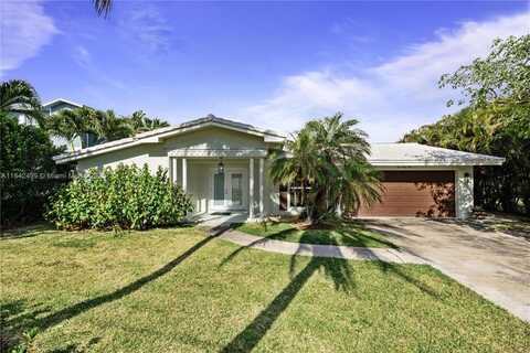 565 NE Olive Way, Boca Raton, FL 33432