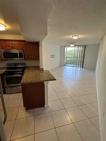 8363 Lake Dr, Doral, FL 33166