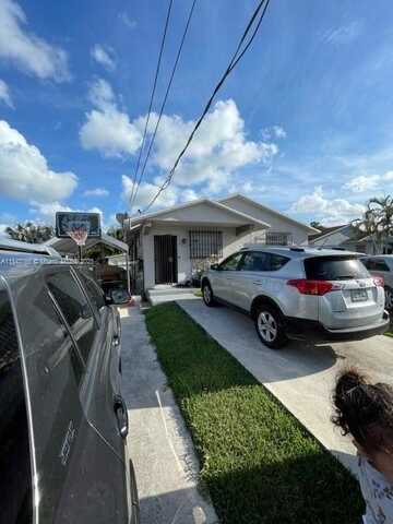 645 NW 2nd St, Florida City, FL 33034