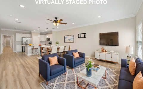 9Th, SHALIMAR, FL 32579