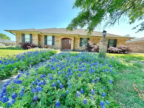 Barbara, PORT NECHES, TX 77651