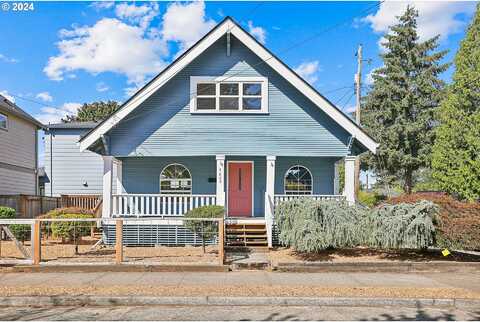 61St, PORTLAND, OR 97206