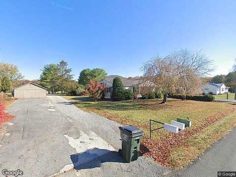 Dooms Crossing, WAYNESBORO, VA 22980