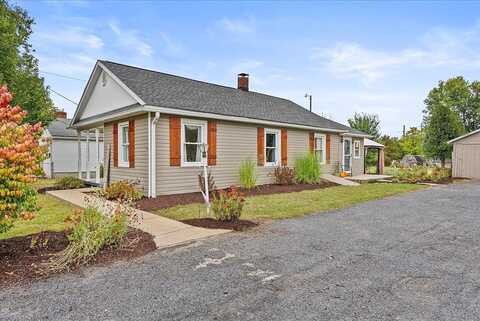 Dooms Crossing, WAYNESBORO, VA 22980