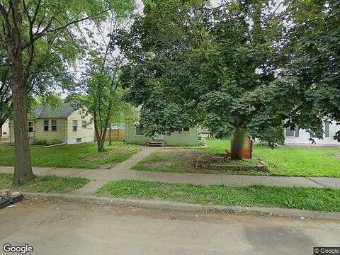 James, MINNEAPOLIS, MN 55412