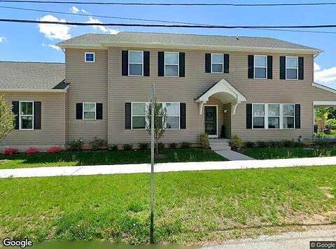 Lucetta, PLYMOUTH MEETING, PA 19462