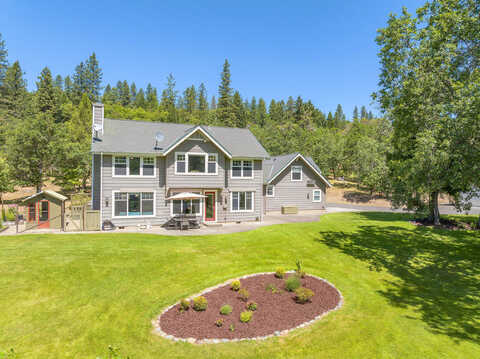 Mountain Paradise, GRANTS PASS, OR 97526