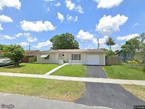 28Th, LAUDERDALE LAKES, FL 33311