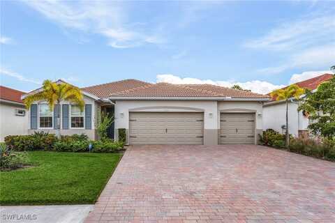 Avenida Del Vera, NORTH FORT MYERS, FL 33917