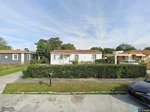 27Th, RIVIERA BEACH, FL 33404
