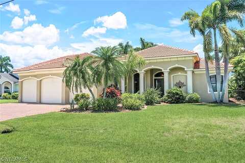 1St, CAPE CORAL, FL 33914