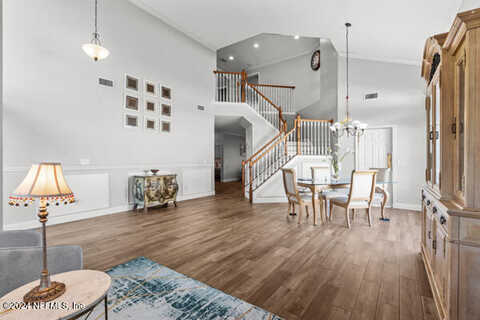 Warnell, JACKSONVILLE, FL 32216