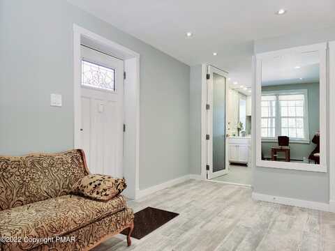 Elm, TOBYHANNA, PA 18466
