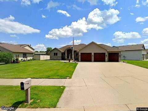 19Th, SAINT AUGUSTA, MN 56301
