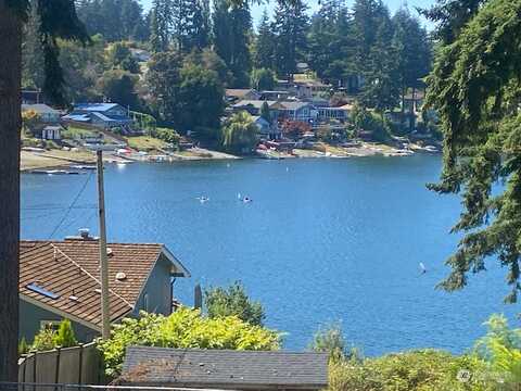 Lake Louise, LAKEWOOD, WA 98498