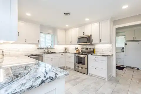 Pine, MUENSTER, TX 76252