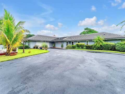136Th, DAVIE, FL 33325