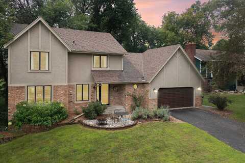 Hayes, LAKEVILLE, MN 55044