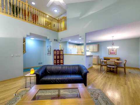 Garden, BURNSVILLE, MN 55337