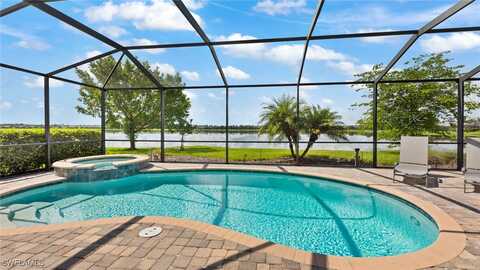 Bonita Landing, BONITA SPRINGS, FL 34135