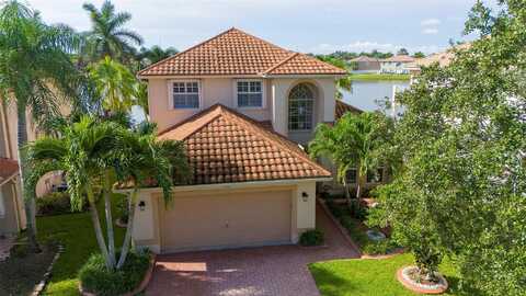 1St, PEMBROKE PINES, FL 33027