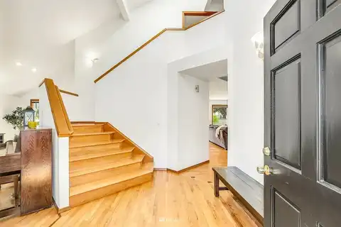 156Th, RENTON, WA 98058