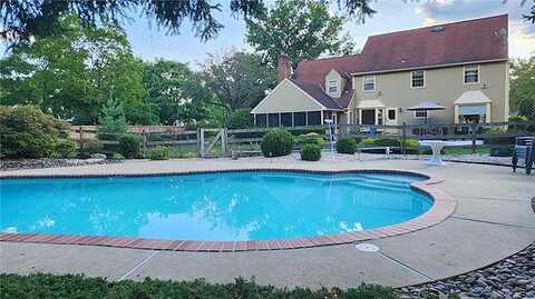 Duxbury, ALLENTOWN, PA 18104