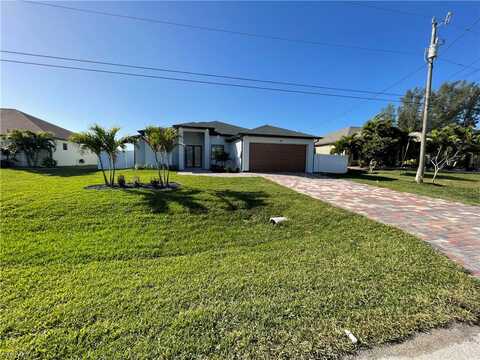 31St, CAPE CORAL, FL 33914