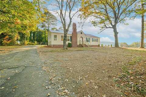 Howell, HARTWELL, GA 30643