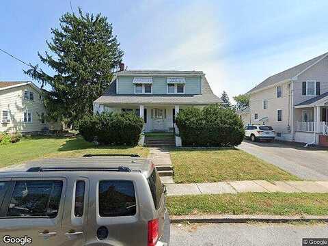 Beechwood, BROOKHAVEN, PA 19015