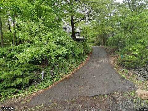 Stony Hollow, EAST STROUDSBURG, PA 18302