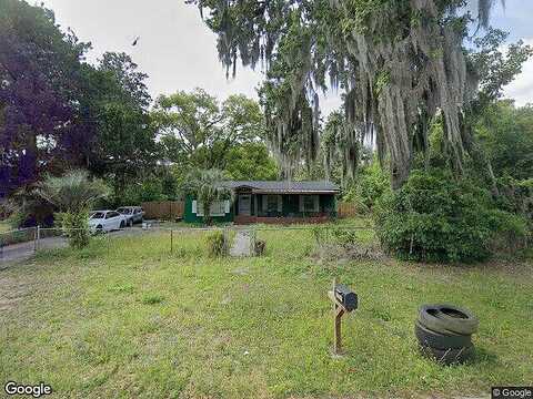 Akers, JACKSONVILLE, FL 32225