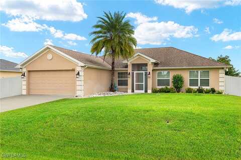 Agnes, LEHIGH ACRES, FL 33971
