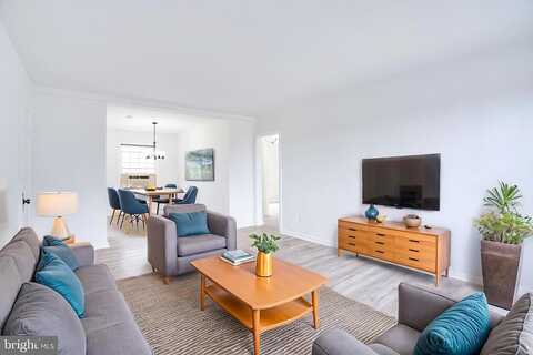 Columbia, ARLINGTON, VA 22204