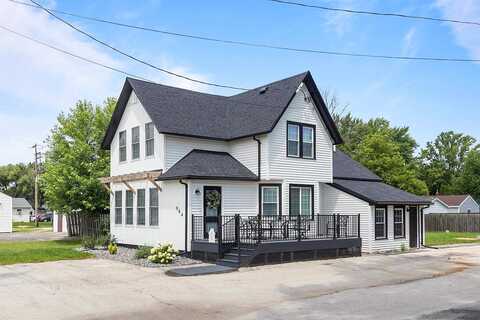 Lombardi, GREEN BAY, WI 54304