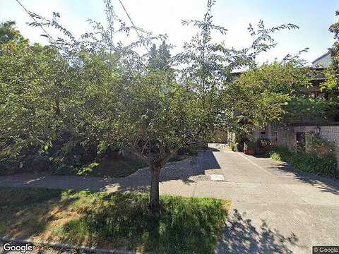 11Th, SEATTLE, WA 98102