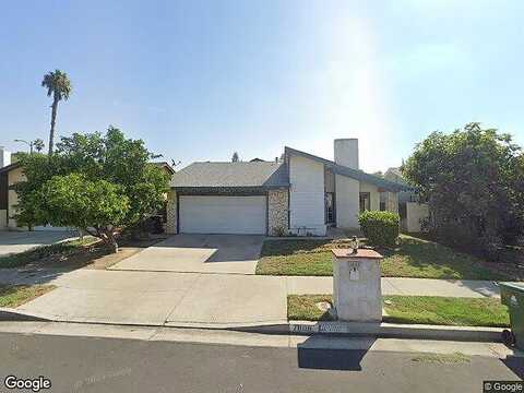 Oso, WINNETKA, CA 91306