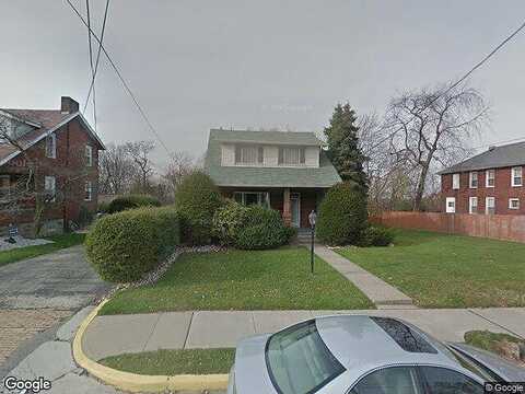 Broadway, EAST MC KEESPORT, PA 15035