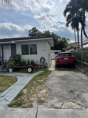 2012 NW 2nd St, Miami, FL 33125
