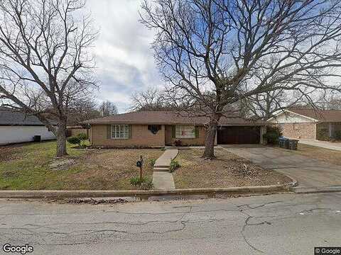 Welch, FORT WORTH, TX 76133
