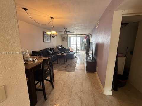109 Lake Emerald Dr, Oakland Park, FL 33309