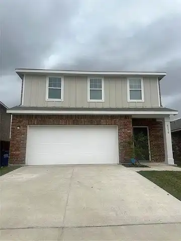 Harrah, FORNEY, TX 75126