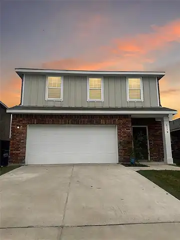 Harrah, FORNEY, TX 75126