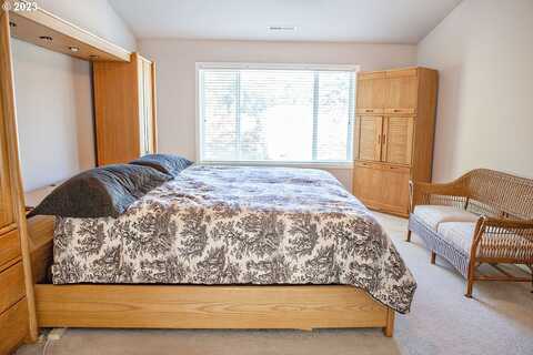 Grand Oaks, CORVALLIS, OR 97333