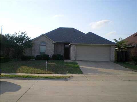 Brenna, WAXAHACHIE, TX 75165