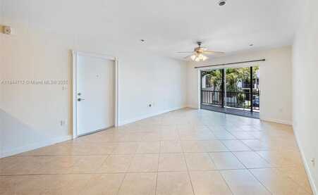 7907 SW 104th St, Miami, FL 33156