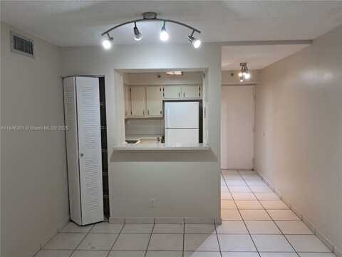 546 SW 1st St, Miami, FL 33130
